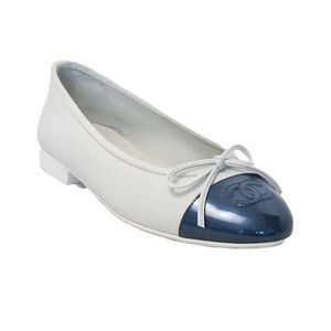 CHANEL Calfskin Patent Flats White/Blue Size: 35.5/US 5.5